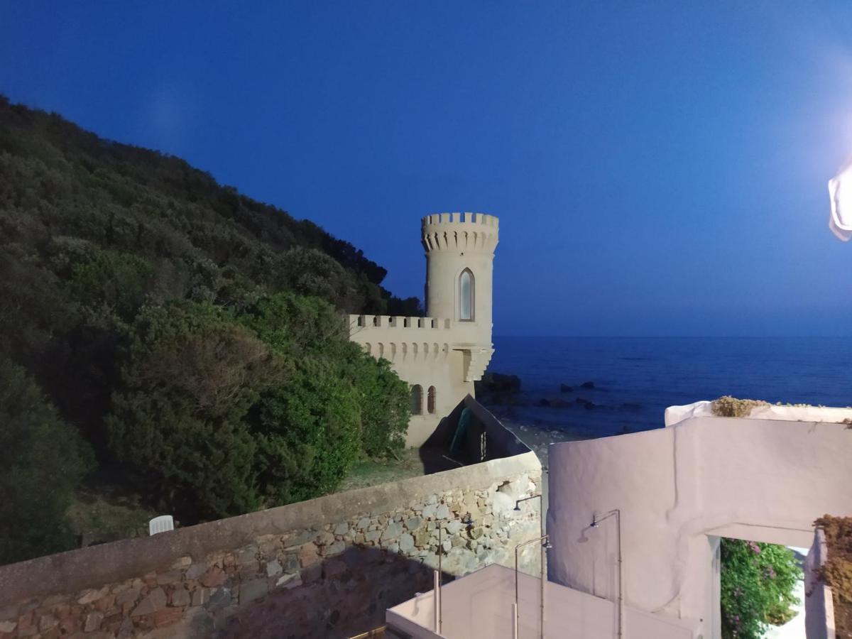 Tra Mare E Bosco Nella Splendida Quercianella Villa Bagian luar foto