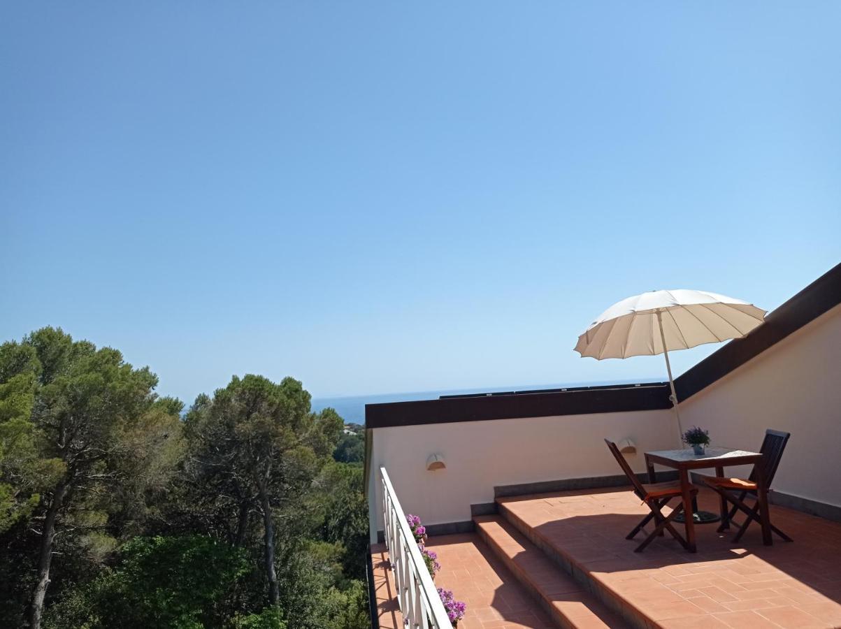 Tra Mare E Bosco Nella Splendida Quercianella Villa Bagian luar foto