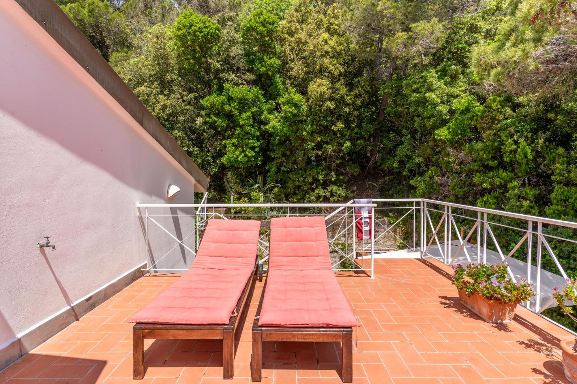 Tra Mare E Bosco Nella Splendida Quercianella Villa Bagian luar foto
