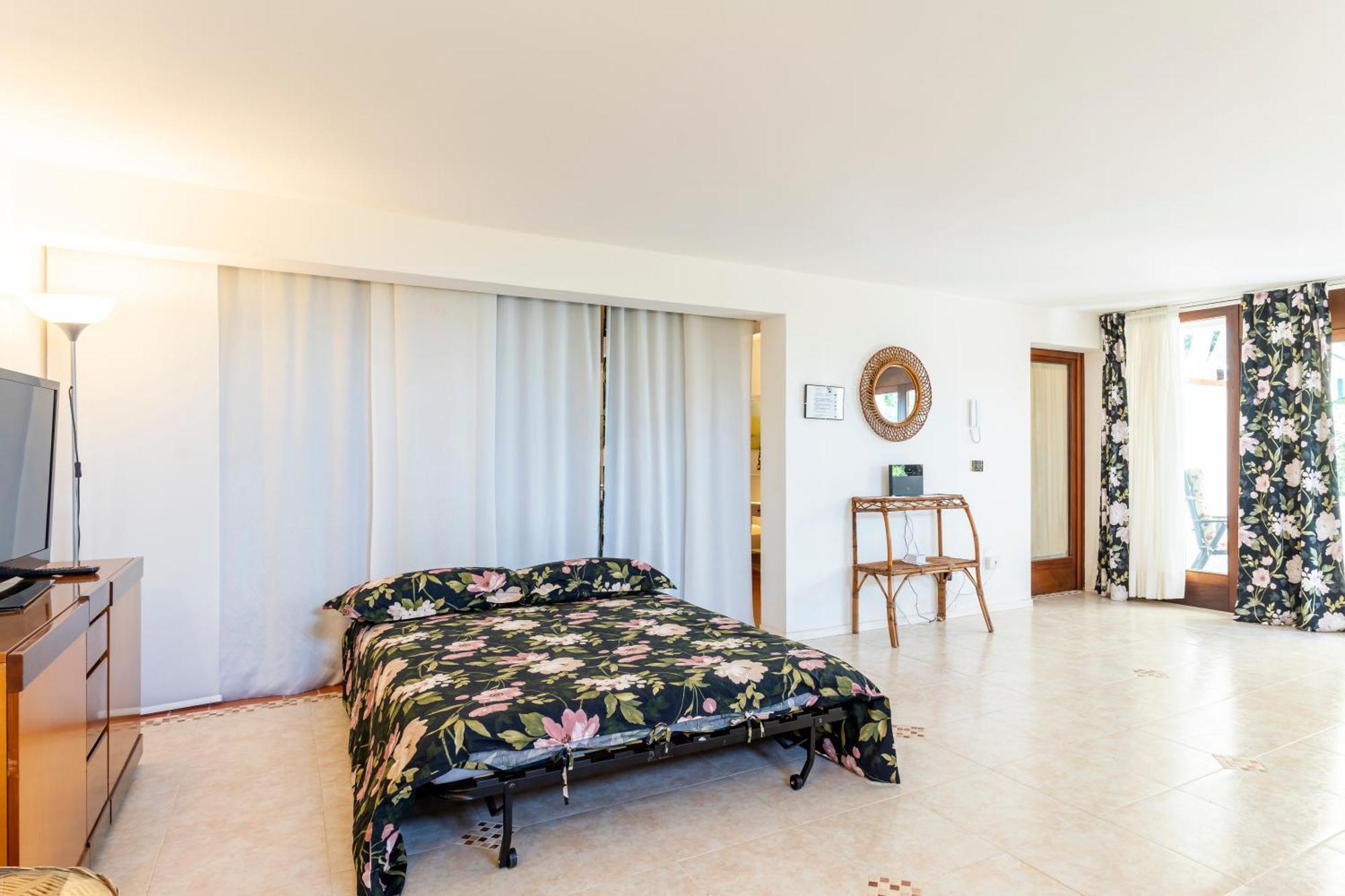 Tra Mare E Bosco Nella Splendida Quercianella Villa Ruang foto